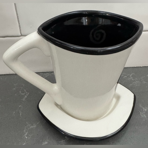 RARE Urban Graffiti Spiral Black & White Coffee/Latte Cup & Saucer Replacement - Picture 3 of 8